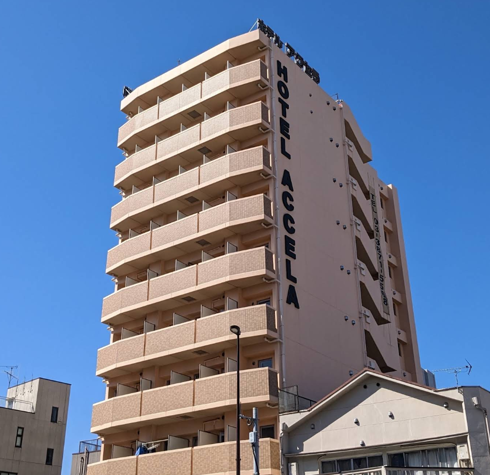 1751600756 image